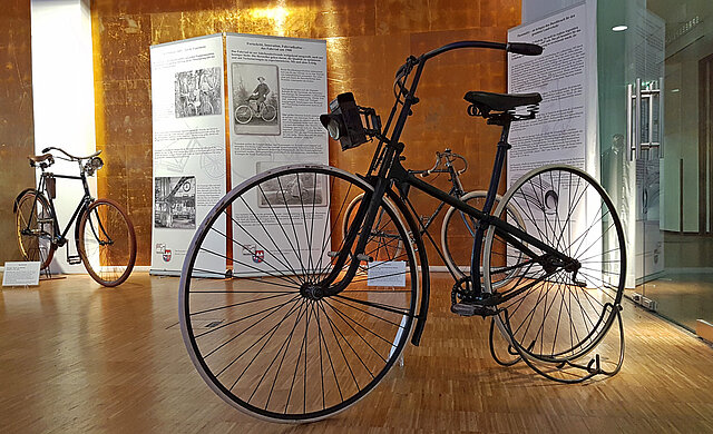 Mobil-Ausstellung der Radgeschichte